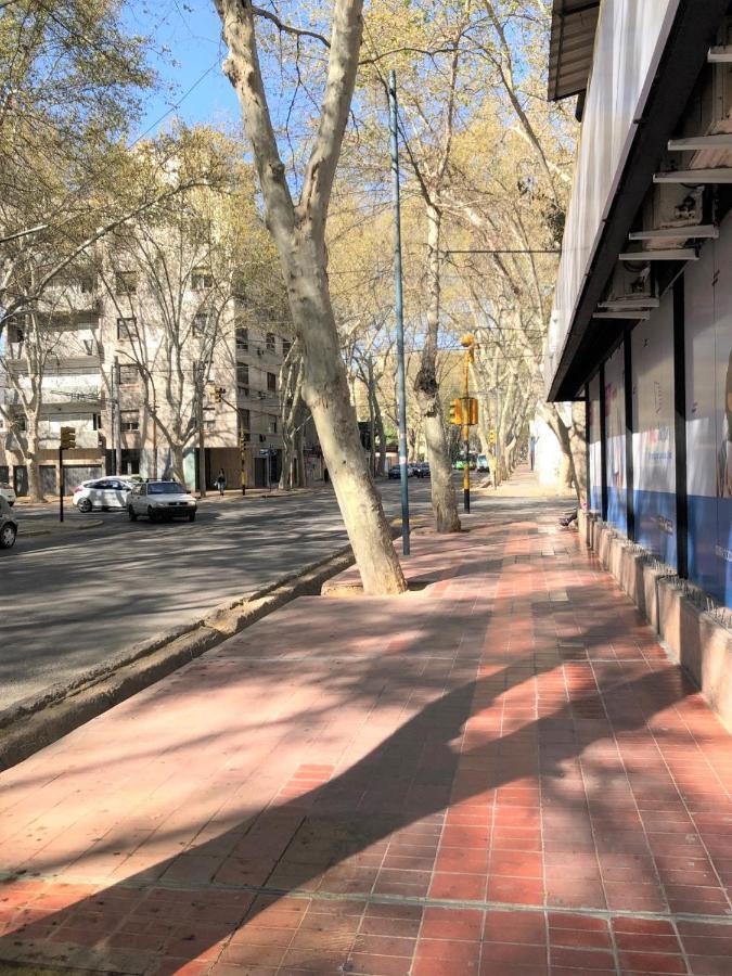 Calidos Departamentos En Ciudad Con Cochera Мендоса Екстериор снимка